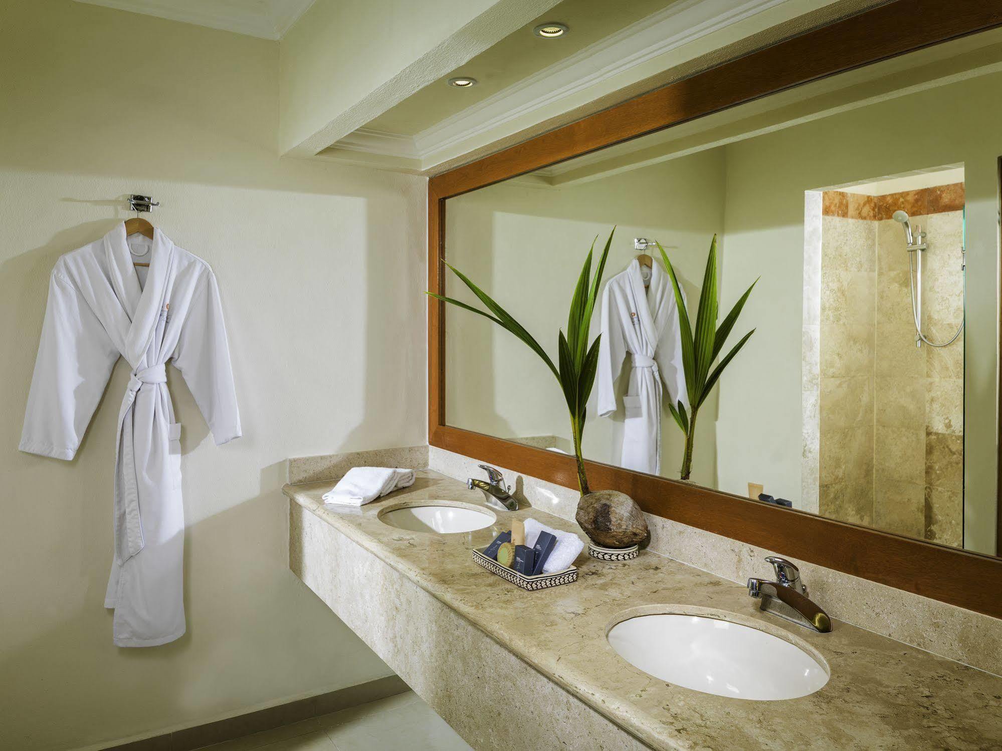 فندق El Dorado Seaside Palms Adults Only Xetna المظهر الخارجي الصورة